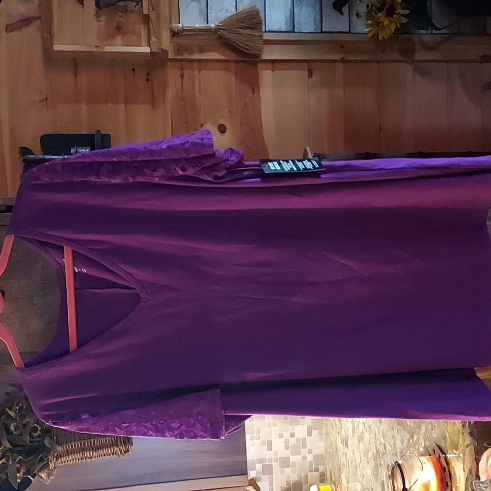 Women Within 2X NWT Lace Sleeve Tunic